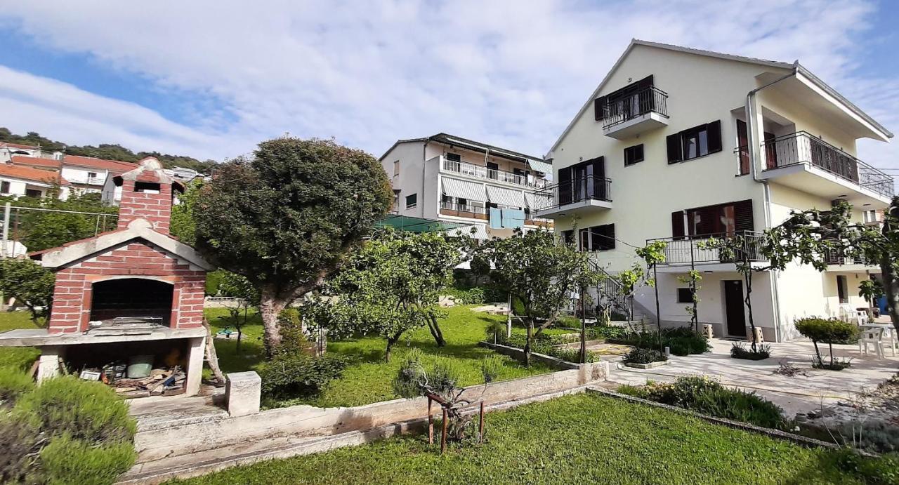 Apartments Figos Trogir Kültér fotó